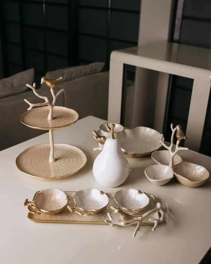 Love bird white collection